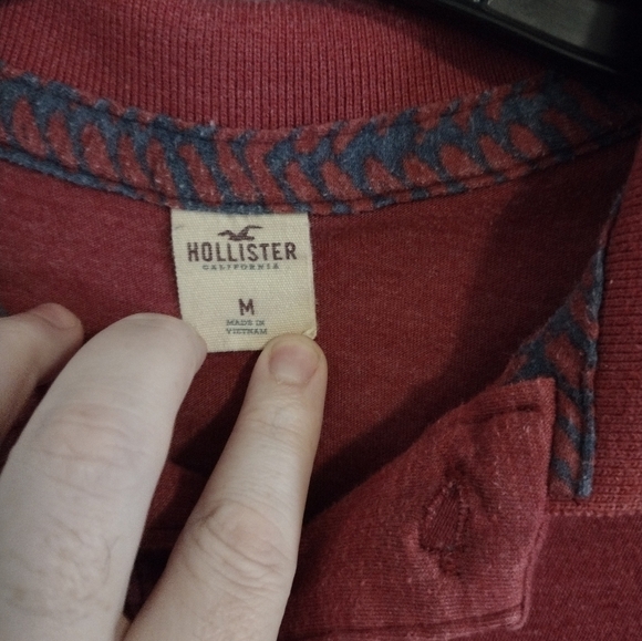 𝅺hollister Polo Shirt Size Medium Color Red - Picture 4 of 5